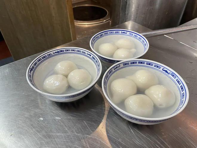 百年点心店搬新址 双重传承中的创新版路线图与产业竞合机制｜服务 30 万广钢消费者的餐饮深层变量追踪